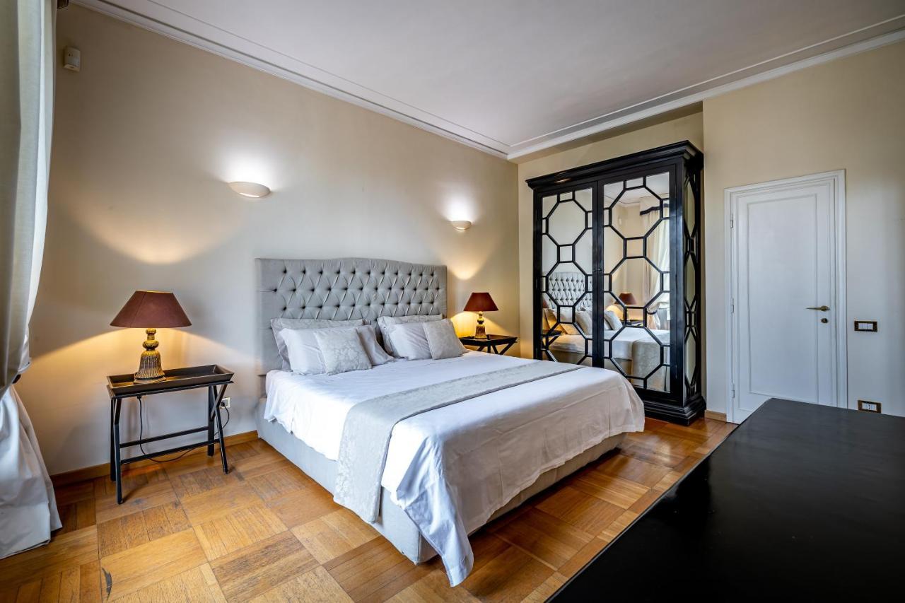 Yid D'Azeglio Luxury Apartment With Parking Florence Exterior photo